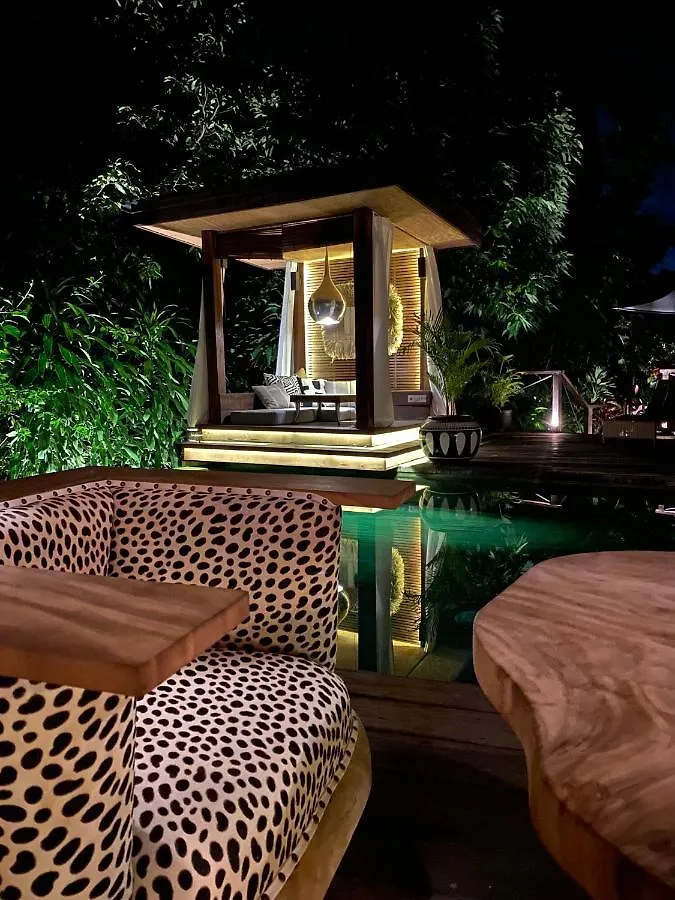 Hotel Boutique Sanctuary - Wuwei Ubud 5*,